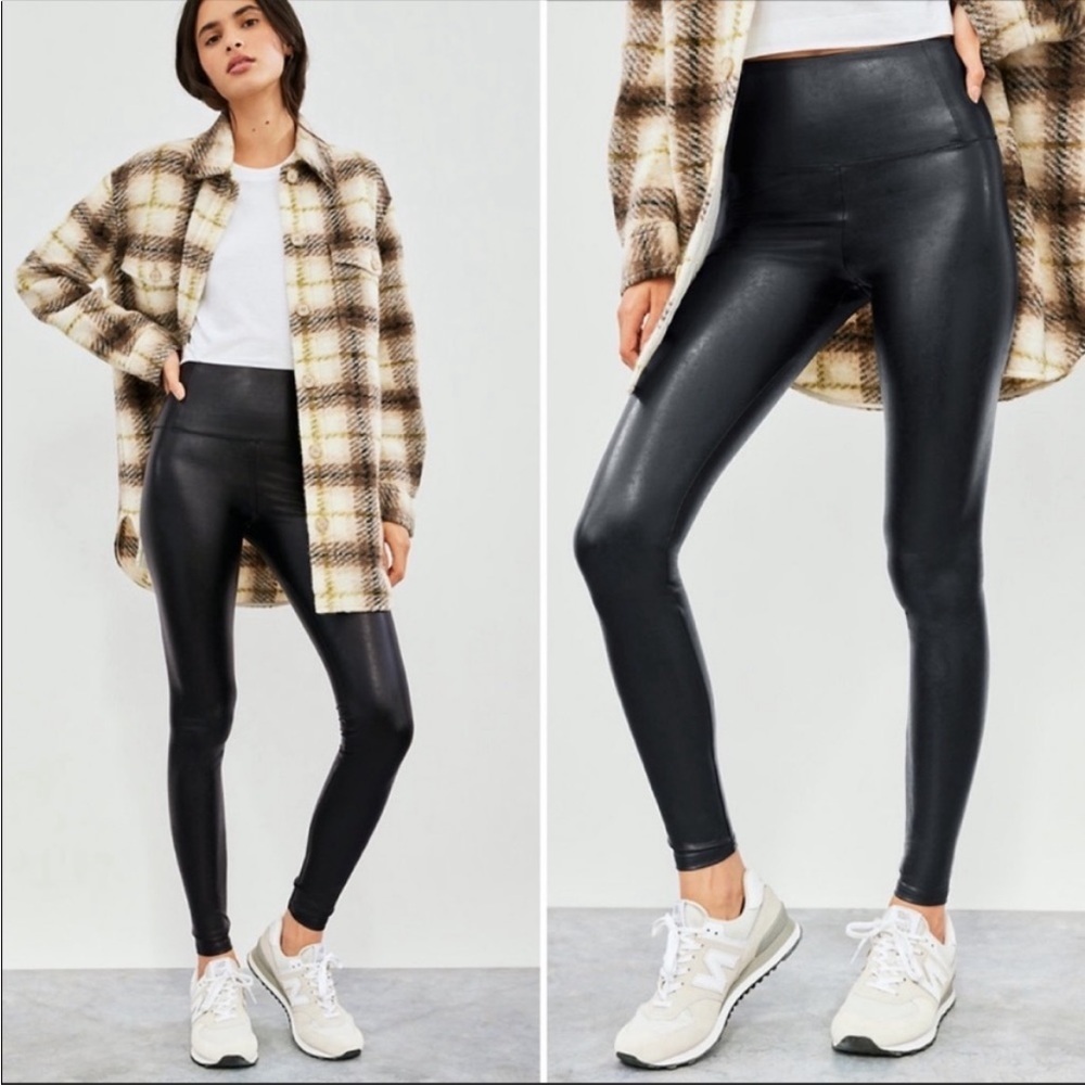 ARITZIA Wilfred Free Daria Pant High-waisted Vegan Leather leggings Black Size S